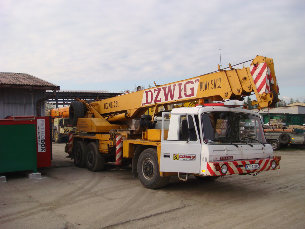 TARTA AD28 AD28 - Mobiele kraan: afbeelding 2 TARTA AD28 AD28 - Mobiele kraan: afbeelding 2