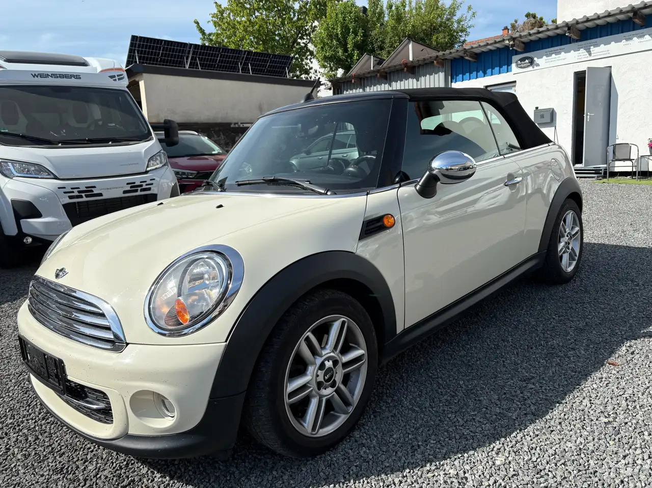 MINI Cooper D Cabrio Cooper D - Personenwagen: afbeelding 1 MINI Cooper D Cabrio Cooper D - Personenwagen: afbeelding 1