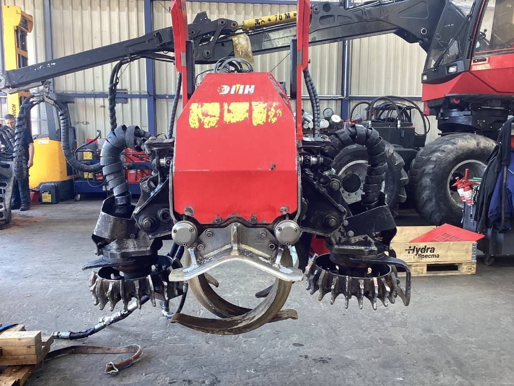 Komatsu C124 - Boomvelkop: afbeelding 1 Komatsu C124 - Boomvelkop: afbeelding 1