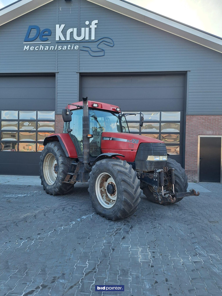 Case MX 135 - Tractor: afbeelding 2 Case MX 135 - Tractor: afbeelding 2