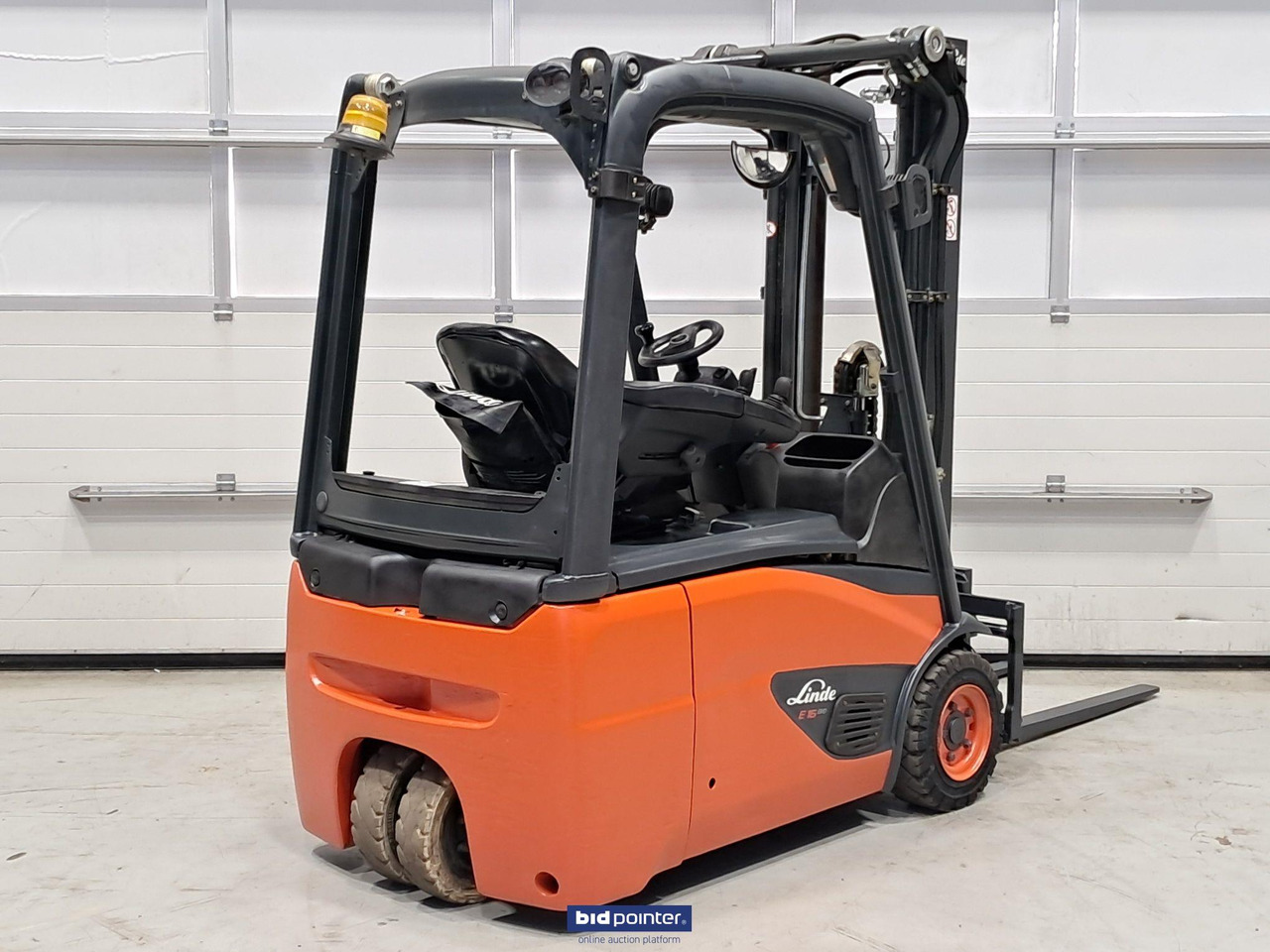 Linde E16-02 elektrische vorkheftruck - Elektrische heftruck: afbeelding 4 Linde E16-02 elektrische vorkheftruck - Elektrische heftruck: afbeelding 4