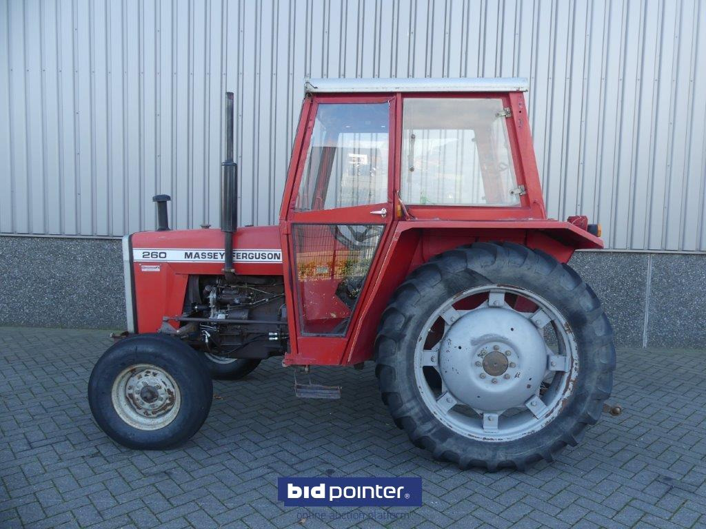 Massey Ferguson 260 with 4226 Hours and powersteering - Tractor: afbeelding 3 Massey Ferguson 260 with 4226 Hours and powersteering - Tractor: afbeelding 3