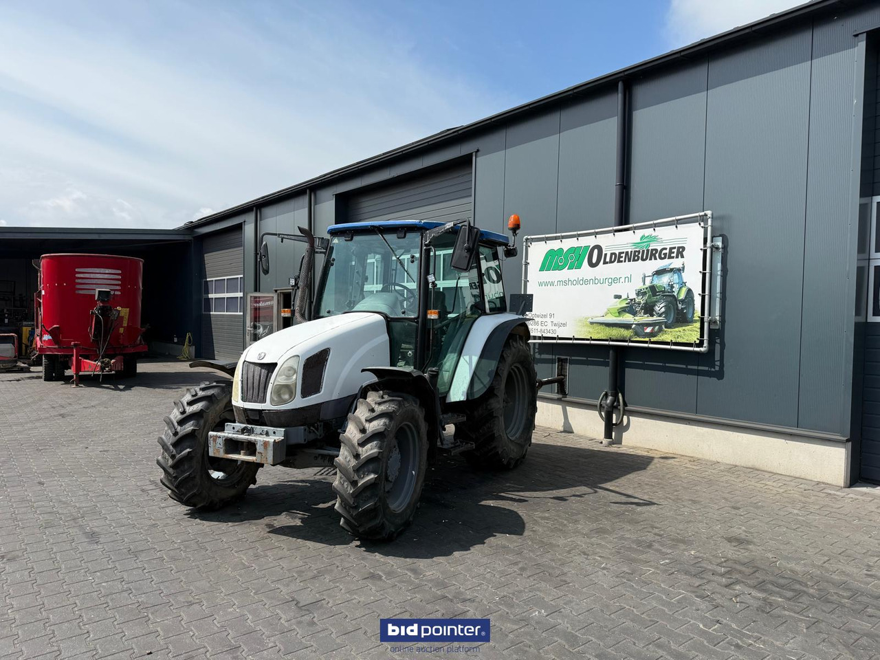New Holland TL 70A - Tractor: afbeelding 1 New Holland TL 70A - Tractor: afbeelding 1