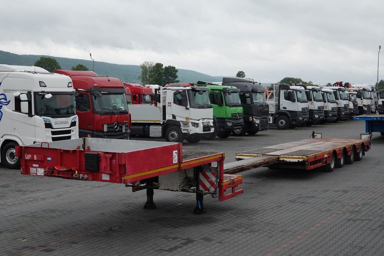 Faymonville NISKOPODWOZIE / STN-4AX / ROZCIĄGANA / 4 OSIE / - Dieplader oplegger: afbeelding 1 Faymonville NISKOPODWOZIE / STN-4AX / ROZCIĄGANA / 4 OSIE / - Dieplader oplegger: afbeelding 1