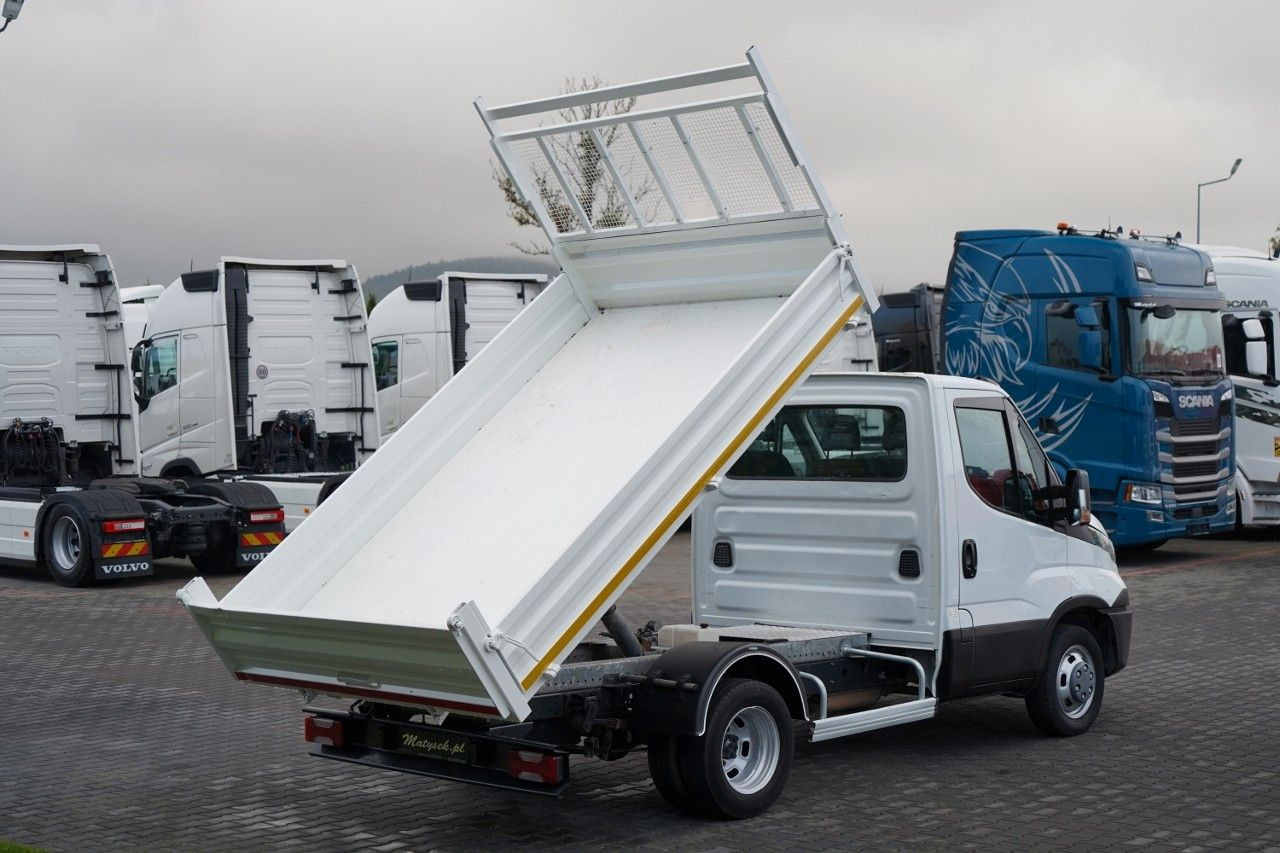 Iveco DAILY 35-130 / WYWROTKA TYLNOZSYPOWA / BLIŹNIAK - Kipper bestelwagen: afbeelding 4 Iveco DAILY 35-130 / WYWROTKA TYLNOZSYPOWA / BLIŹNIAK - Kipper bestelwagen: afbeelding 4