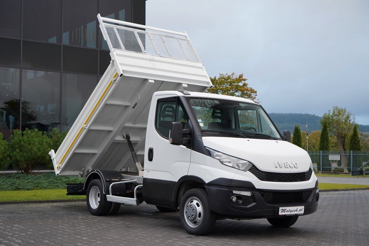 Iveco DAILY 35-130 / WYWROTKA TYLNOZSYPOWA / BLIŹNIAK - Kipper bestelwagen: afbeelding 2 Iveco DAILY 35-130 / WYWROTKA TYLNOZSYPOWA / BLIŹNIAK - Kipper bestelwagen: afbeelding 2