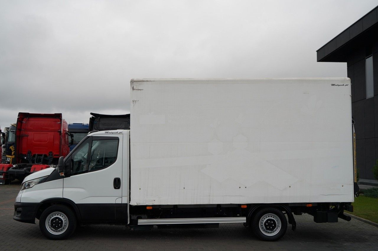 Iveco DAILY 35-NP / CNG / KONTENER / MANUAL / WINDA P - Koelwagen: afbeelding 5 Iveco DAILY 35-NP / CNG / KONTENER / MANUAL / WINDA P - Koelwagen: afbeelding 5