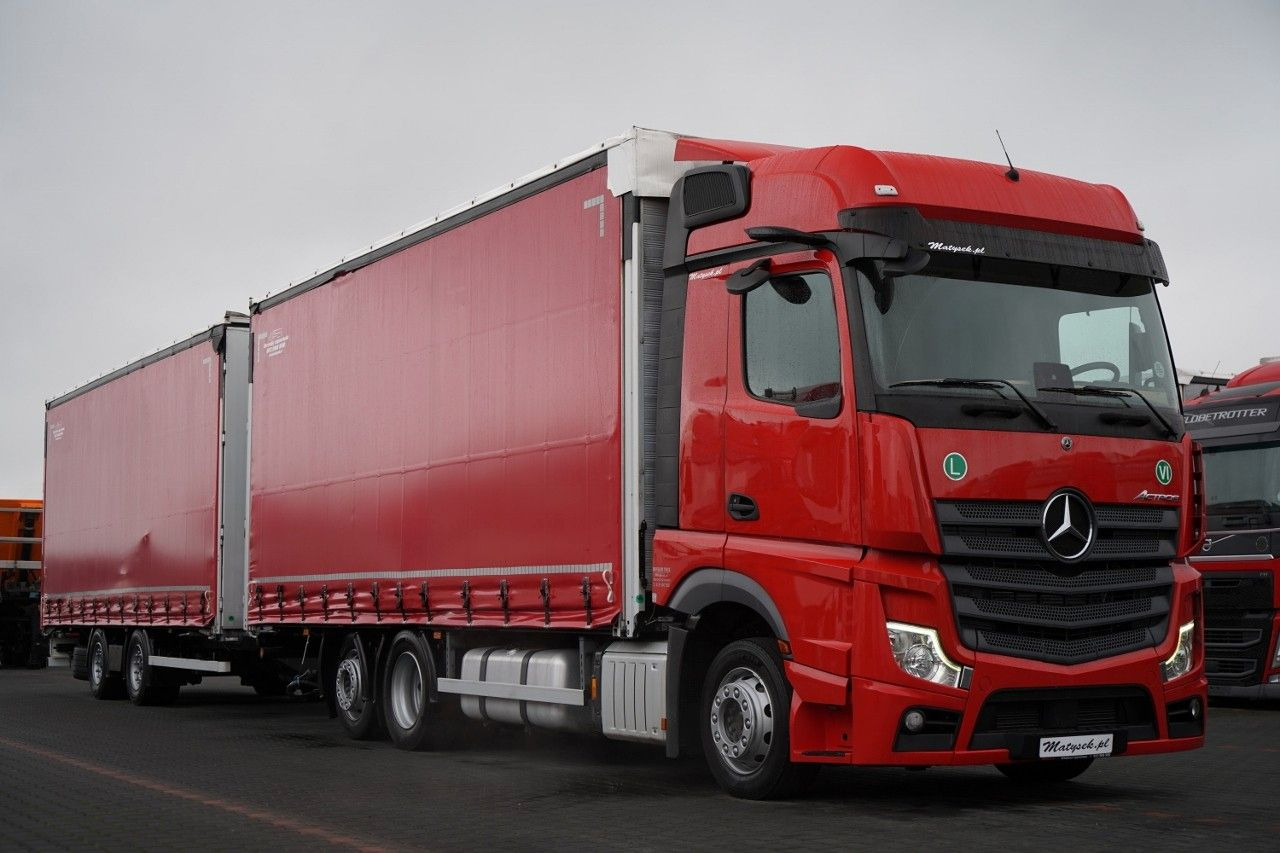 Mercedes-Benz ACTROS 2545 / ZESTAW TANDEM 120 M3 / PRZEJAZDOWY - Schuifzeilen vrachtwagen: afbeelding 4 Mercedes-Benz ACTROS 2545 / ZESTAW TANDEM 120 M3 / PRZEJAZDOWY - Schuifzeilen vrachtwagen: afbeelding 4