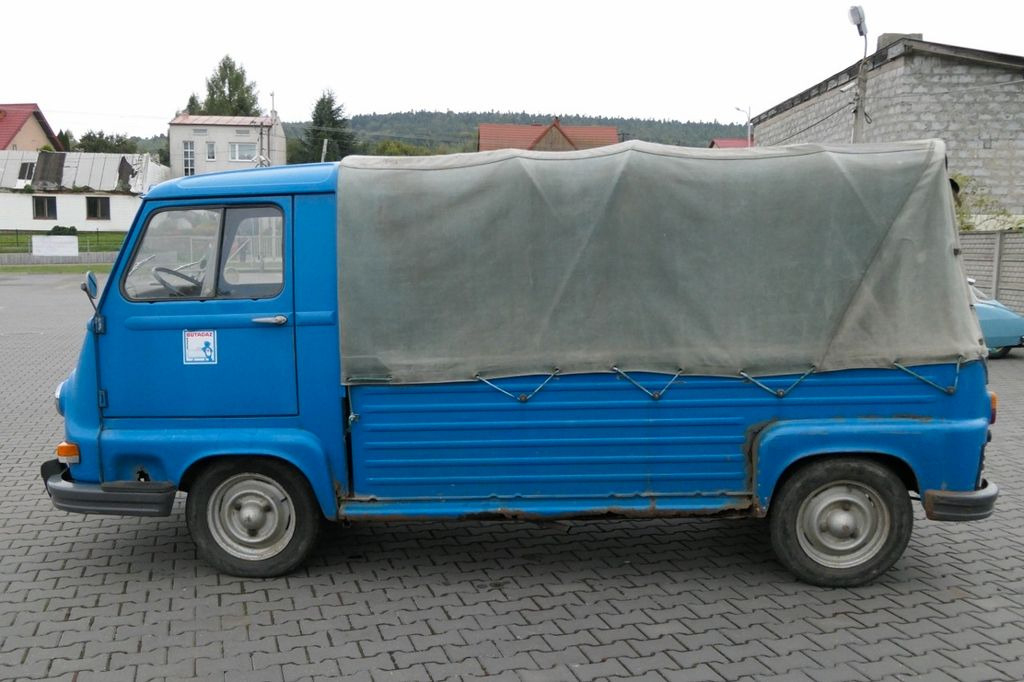 Renault R 21 ESTAFETTE 1000 / OLDTIMER - Minibus, Personenvervoer: afbeelding 5 Renault R 21 ESTAFETTE 1000 / OLDTIMER - Minibus, Personenvervoer: afbeelding 5