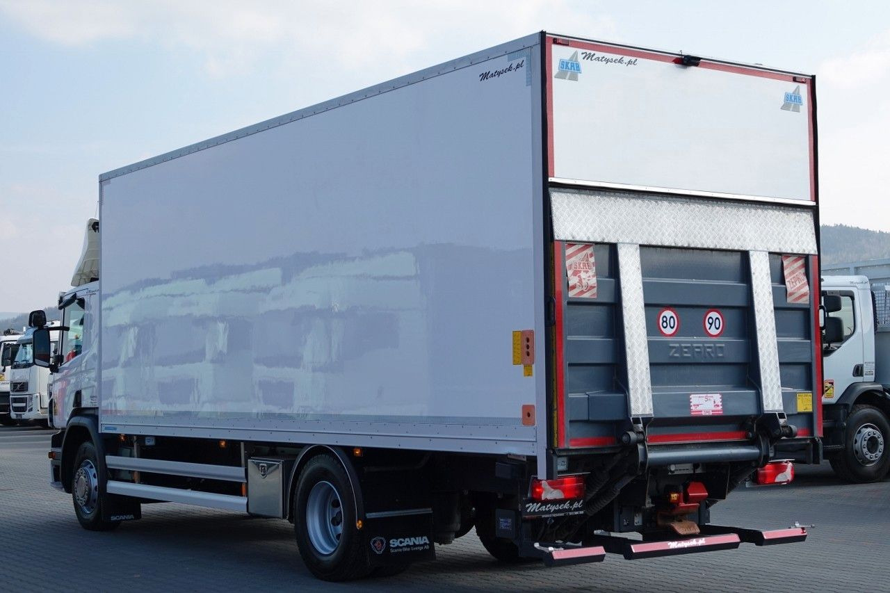 Scania P 450 / 4x2 / IZOTERMA / NIISKI PRZEBIEG 96 ty - Koelwagen vrachtwagen: afbeelding 3 Scania P 450 / 4x2 / IZOTERMA / NIISKI PRZEBIEG 96 ty - Koelwagen vrachtwagen: afbeelding 3