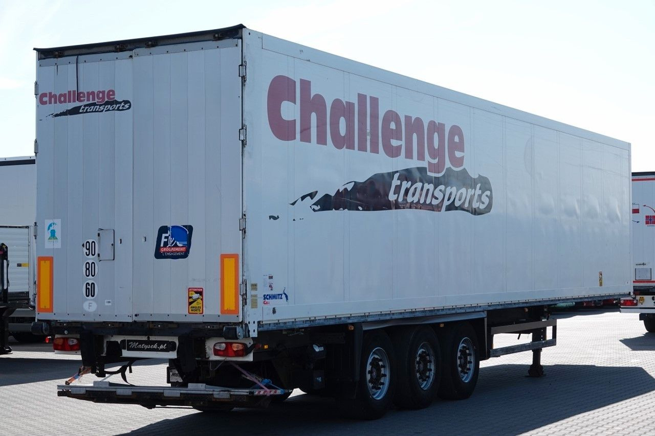 Schmitz Cargobull KONTENER KOFFER / WINDA MBB / SAF / SPROWADZONA - Koelwagen oplegger: afbeelding 4 Schmitz Cargobull KONTENER KOFFER / WINDA MBB / SAF / SPROWADZONA - Koelwagen oplegger: afbeelding 4