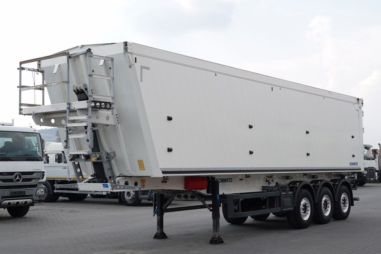 Schmitz Cargobull WYWROTKA 60 M3 / ALUMINIOWA / KLAPO-DRZWI / OŚ - Kipper oplegger: afbeelding 2 Schmitz Cargobull WYWROTKA 60 M3 / ALUMINIOWA / KLAPO-DRZWI / OŚ - Kipper oplegger: afbeelding 2