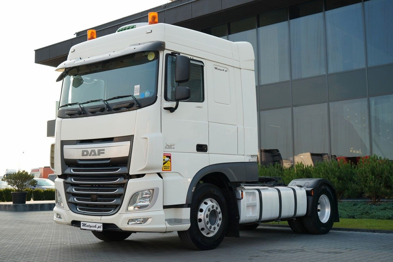 DAF XF 460 / SPACE CAB / HYDRAULIKA / I-PARK COOL / - Trekker: afbeelding 4 DAF XF 460 / SPACE CAB / HYDRAULIKA / I-PARK COOL / - Trekker: afbeelding 4