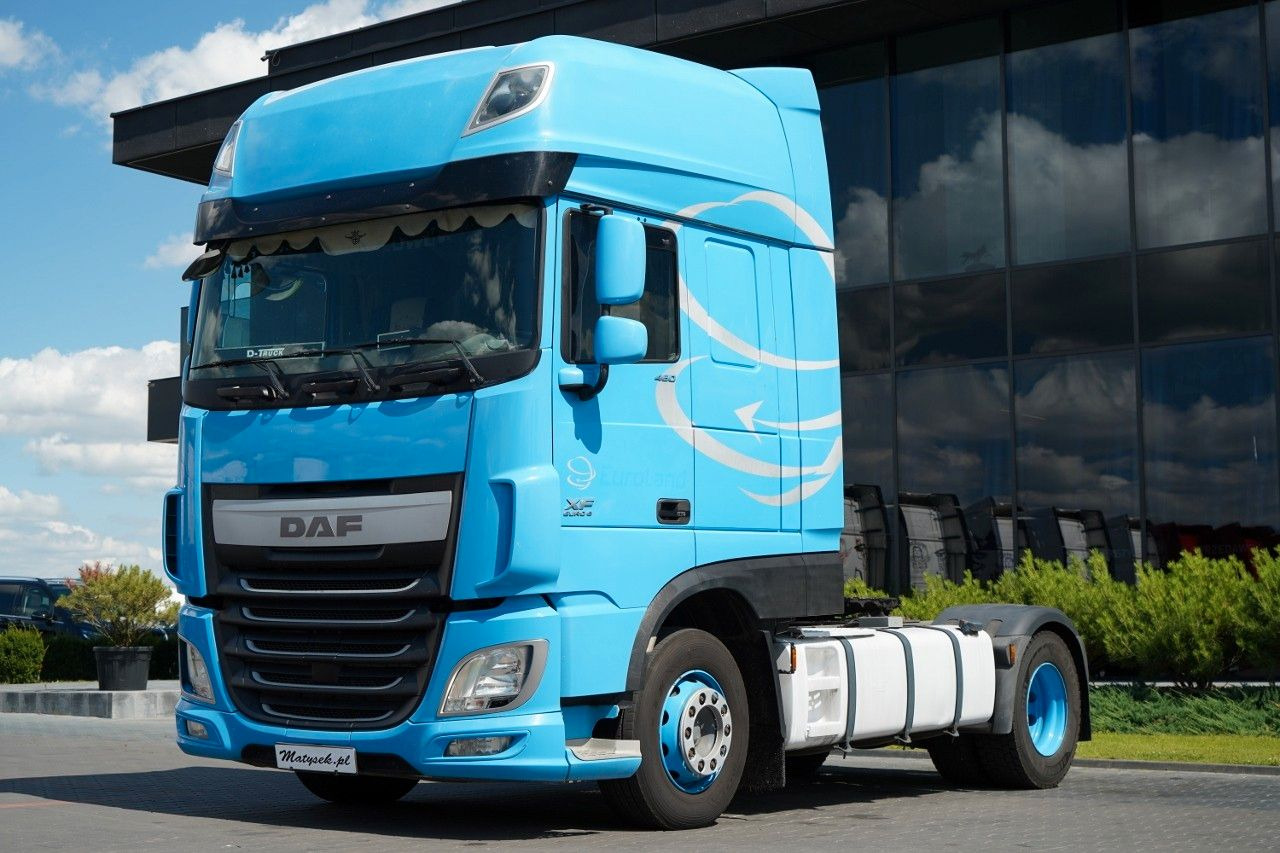 DAF XF 460 / SUPER SPACE CAB / RETARDER / EURO 6 / 2 - Trekker: afbeelding 2 DAF XF 460 / SUPER SPACE CAB / RETARDER / EURO 6 / 2 - Trekker: afbeelding 2