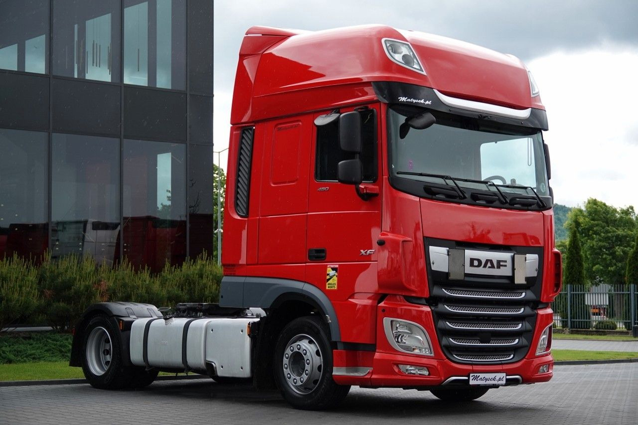 DAF XF 480 / LOW DECK / MEGA / 2021 / SSC / PO ZŁOTY - Trekker: afbeelding 1 DAF XF 480 / LOW DECK / MEGA / 2021 / SSC / PO ZŁOTY - Trekker: afbeelding 1