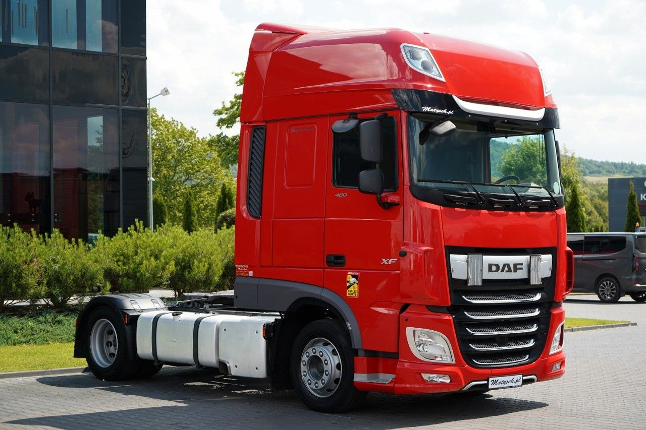 DAF XF 480 / LOW DECK / MEGA / 2021 / SSC / PO ZŁOTY - Trekker: afbeelding 2 DAF XF 480 / LOW DECK / MEGA / 2021 / SSC / PO ZŁOTY - Trekker: afbeelding 2