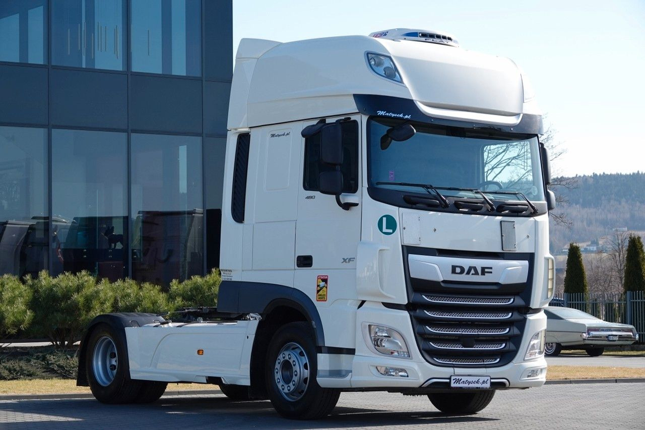 DAF XF 480 / SUPER SPACE CAB / I-PARK COOL / OPONY 1 - Trekker: afbeelding 2 DAF XF 480 / SUPER SPACE CAB / I-PARK COOL / OPONY 1 - Trekker: afbeelding 2