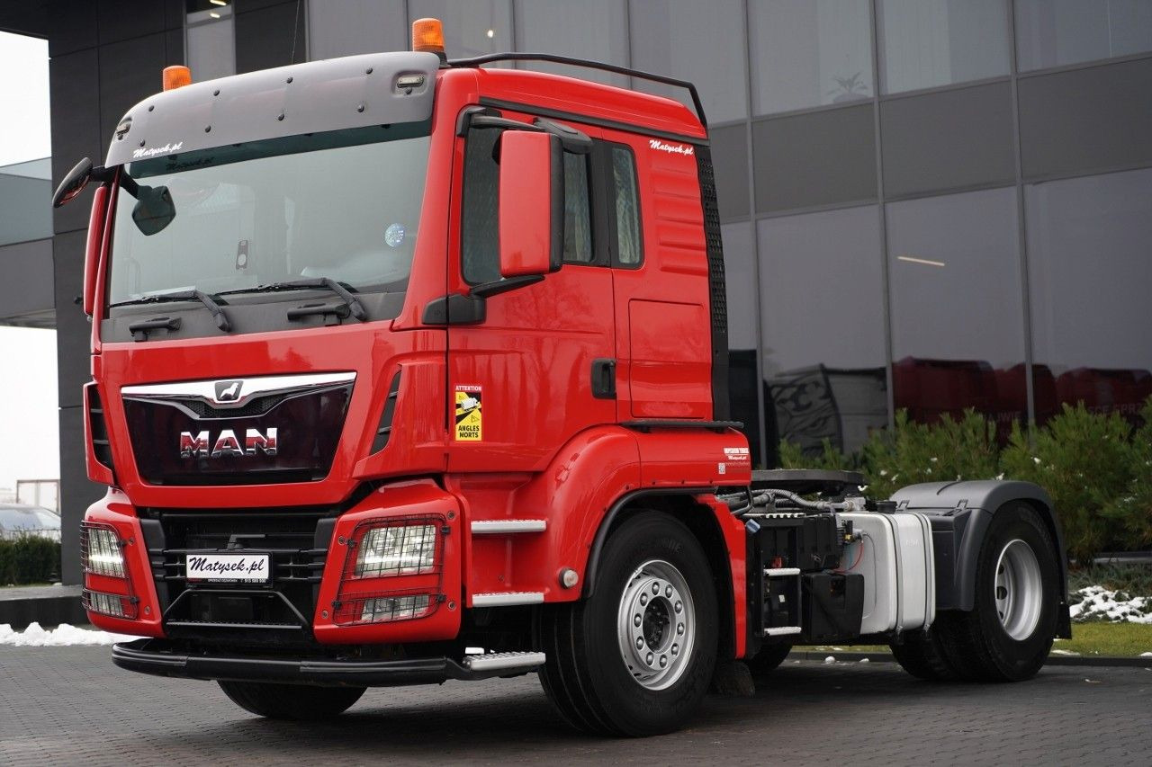 MAN TGS 18.460 / RETARDER / HYDRAULIKA / NAVI RIO / - Trekker: afbeelding 1 MAN TGS 18.460 / RETARDER / HYDRAULIKA / NAVI RIO / - Trekker: afbeelding 1