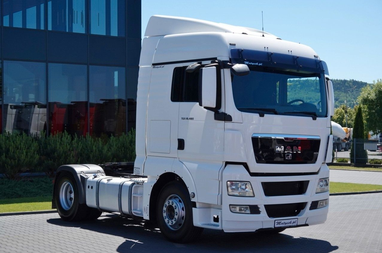 MAN TGX 18.480 / RETARDER / HYDRAULIKA / EURO 5 / S - Trekker: afbeelding 2 MAN TGX 18.480 / RETARDER / HYDRAULIKA / EURO 5 / S - Trekker: afbeelding 2