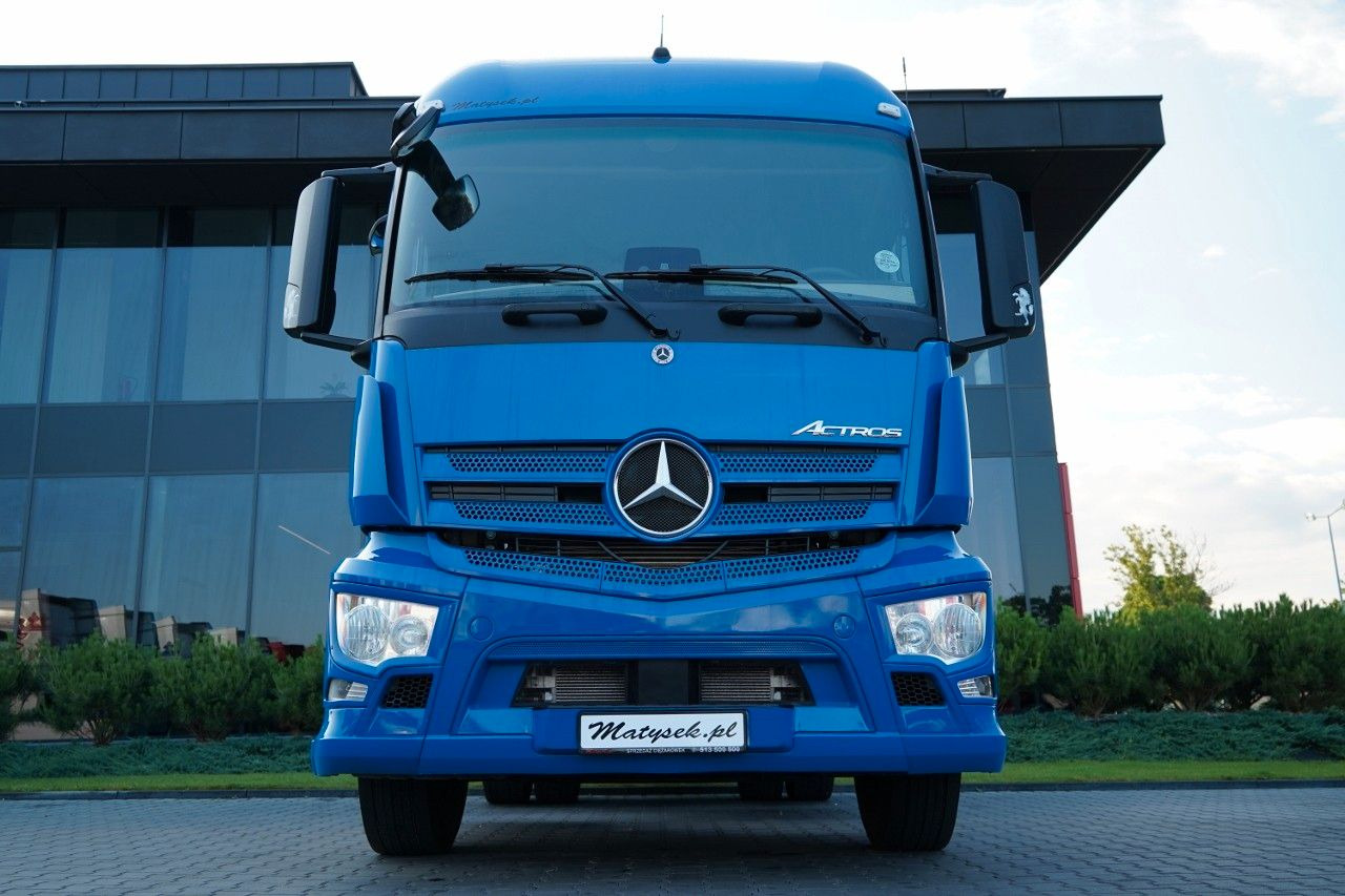 Mercedes-Benz ACTROS 1843 / PEŁNY ADR / ALUFELGI / EURO 6 / PO - Trekker: afbeelding 3 Mercedes-Benz ACTROS 1843 / PEŁNY ADR / ALUFELGI / EURO 6 / PO - Trekker: afbeelding 3