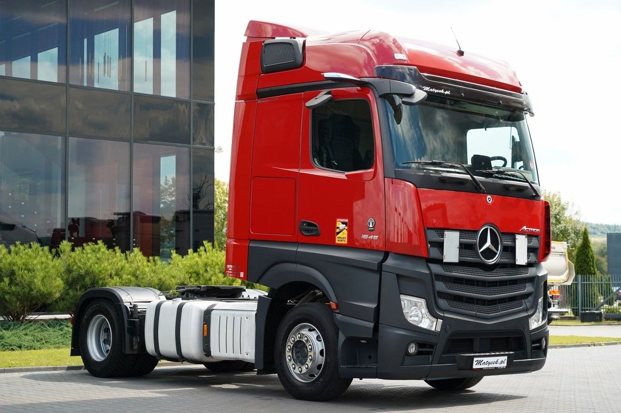 Mercedes-Benz ACTROS 1845 / ADR AT / PO KONTRAKCIE SERWISOWYM - Trekker: afbeelding 1 Mercedes-Benz ACTROS 1845 / ADR AT / PO KONTRAKCIE SERWISOWYM - Trekker: afbeelding 1