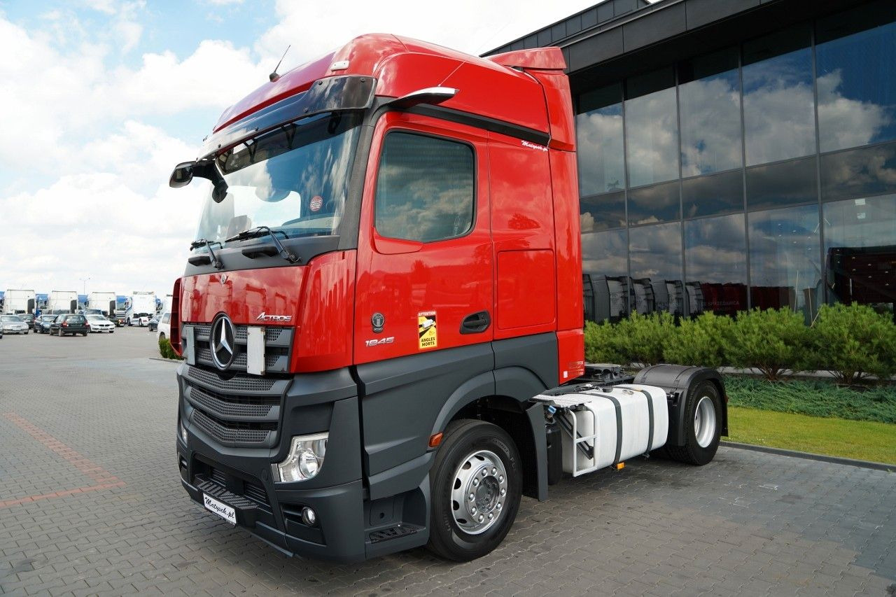 Mercedes-Benz ACTROS 1845 / ADR AT / PO KONTRAKCIE SERWISOWYM - Trekker: afbeelding 5 Mercedes-Benz ACTROS 1845 / ADR AT / PO KONTRAKCIE SERWISOWYM - Trekker: afbeelding 5