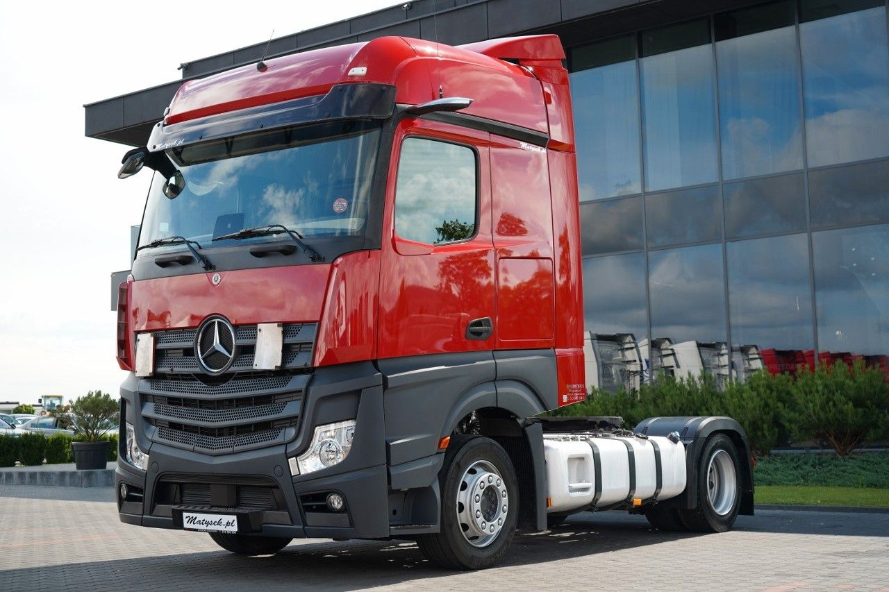 Mercedes-Benz ACTROS 1845 / LOW DECK / MEGA / BIG SPACE / PO K - Trekker: afbeelding 1 Mercedes-Benz ACTROS 1845 / LOW DECK / MEGA / BIG SPACE / PO K - Trekker: afbeelding 1