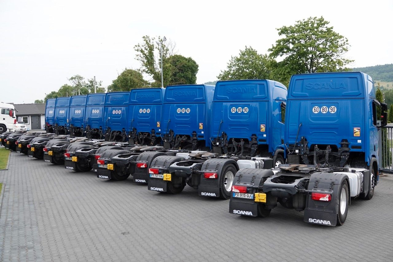 Scania R 450 / RETARDER / HYDRAULIKA / ALUFELGI / I-PAR - Trekker: afbeelding 3 Scania R 450 / RETARDER / HYDRAULIKA / ALUFELGI / I-PAR - Trekker: afbeelding 3