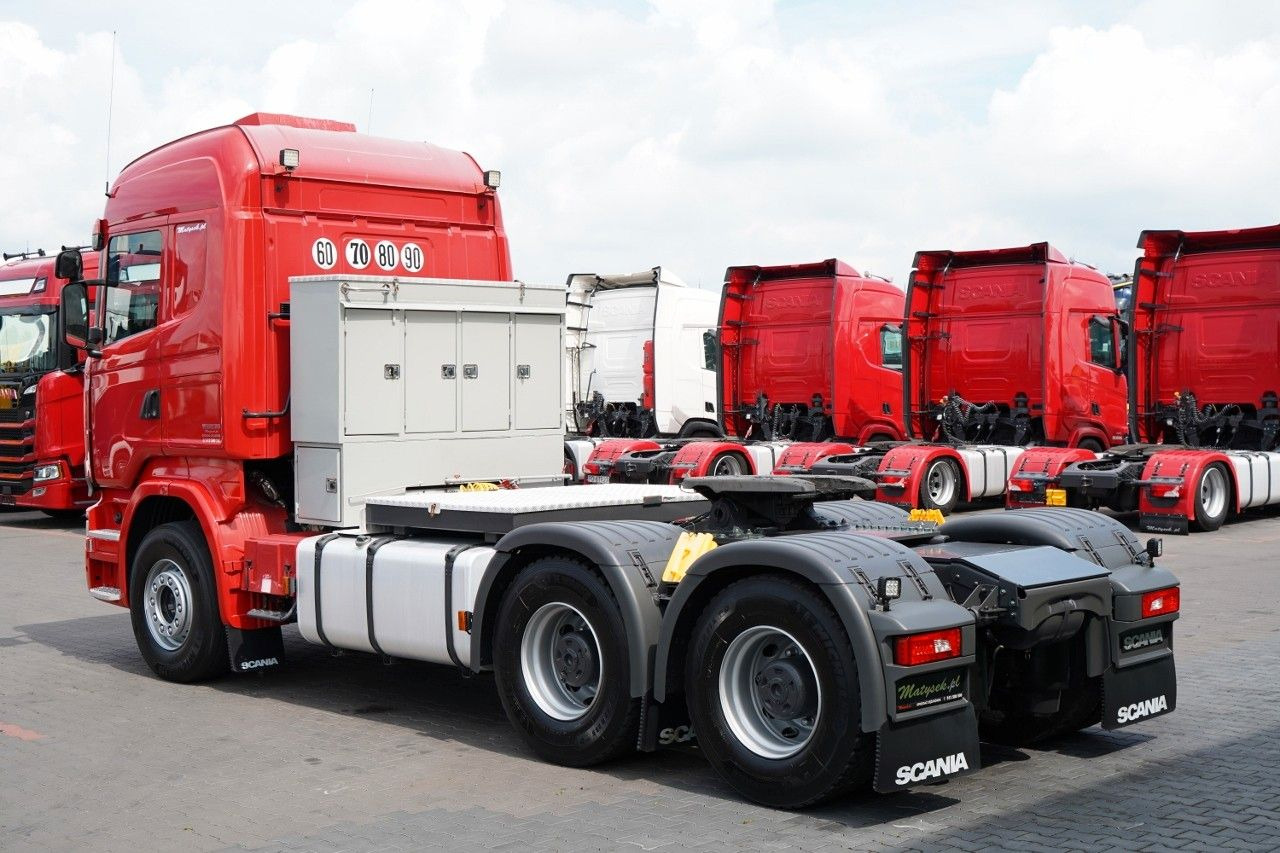 Scania R 580 / V8 / 6x4 / DMC: 150.000 KG / RETARDER / - Trekker: afbeelding 3 Scania R 580 / V8 / 6x4 / DMC: 150.000 KG / RETARDER / - Trekker: afbeelding 3