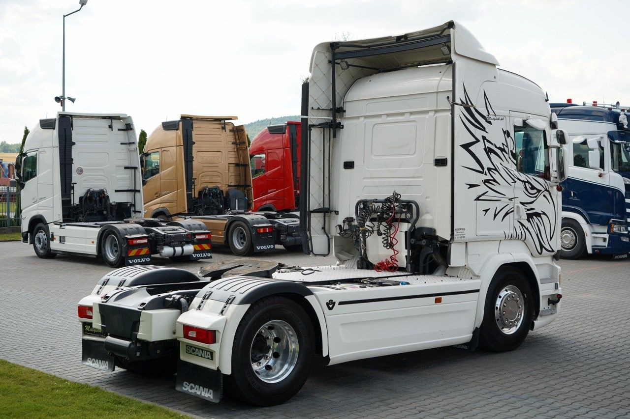 Scania R 580 / V8 / RETARDER / CAŁA NA PODUSZKACH - Trekker: afbeelding 5 Scania R 580 / V8 / RETARDER / CAŁA NA PODUSZKACH - Trekker: afbeelding 5