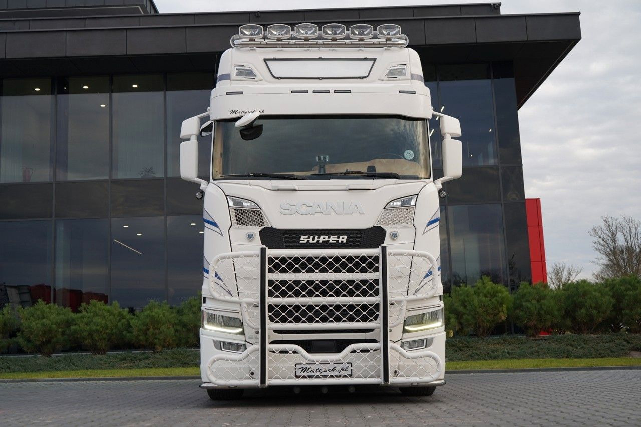 Scania S 500 / RETARDER /I-PARK COOL / FULL AIRMATIC - Trekker: afbeelding 3 Scania S 500 / RETARDER /I-PARK COOL / FULL AIRMATIC - Trekker: afbeelding 3