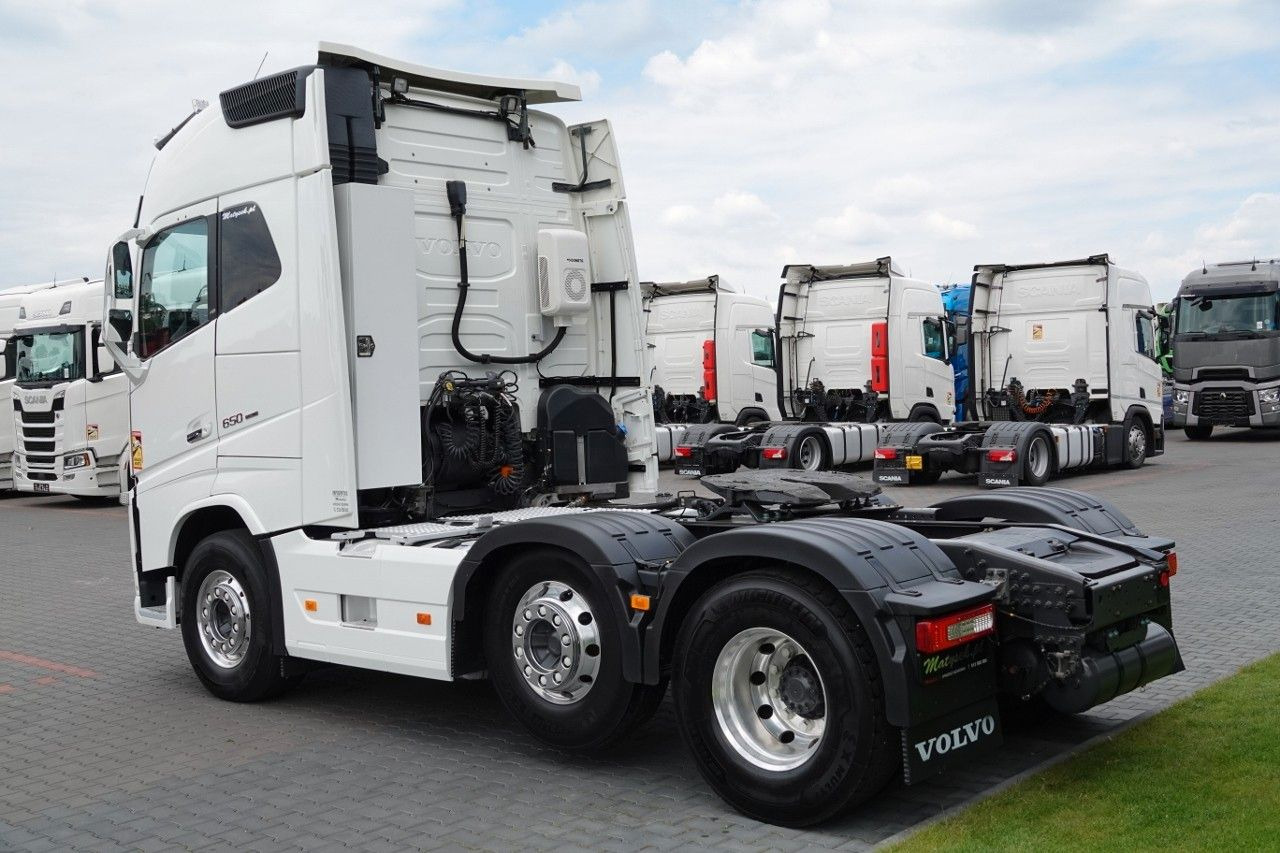 Volvo FH 16 / 650 / 6x2 / HYDRAULIKA / RETARDER / I -P - Trekker: afbeelding 4 Volvo FH 16 / 650 / 6x2 / HYDRAULIKA / RETARDER / I -P - Trekker: afbeelding 4