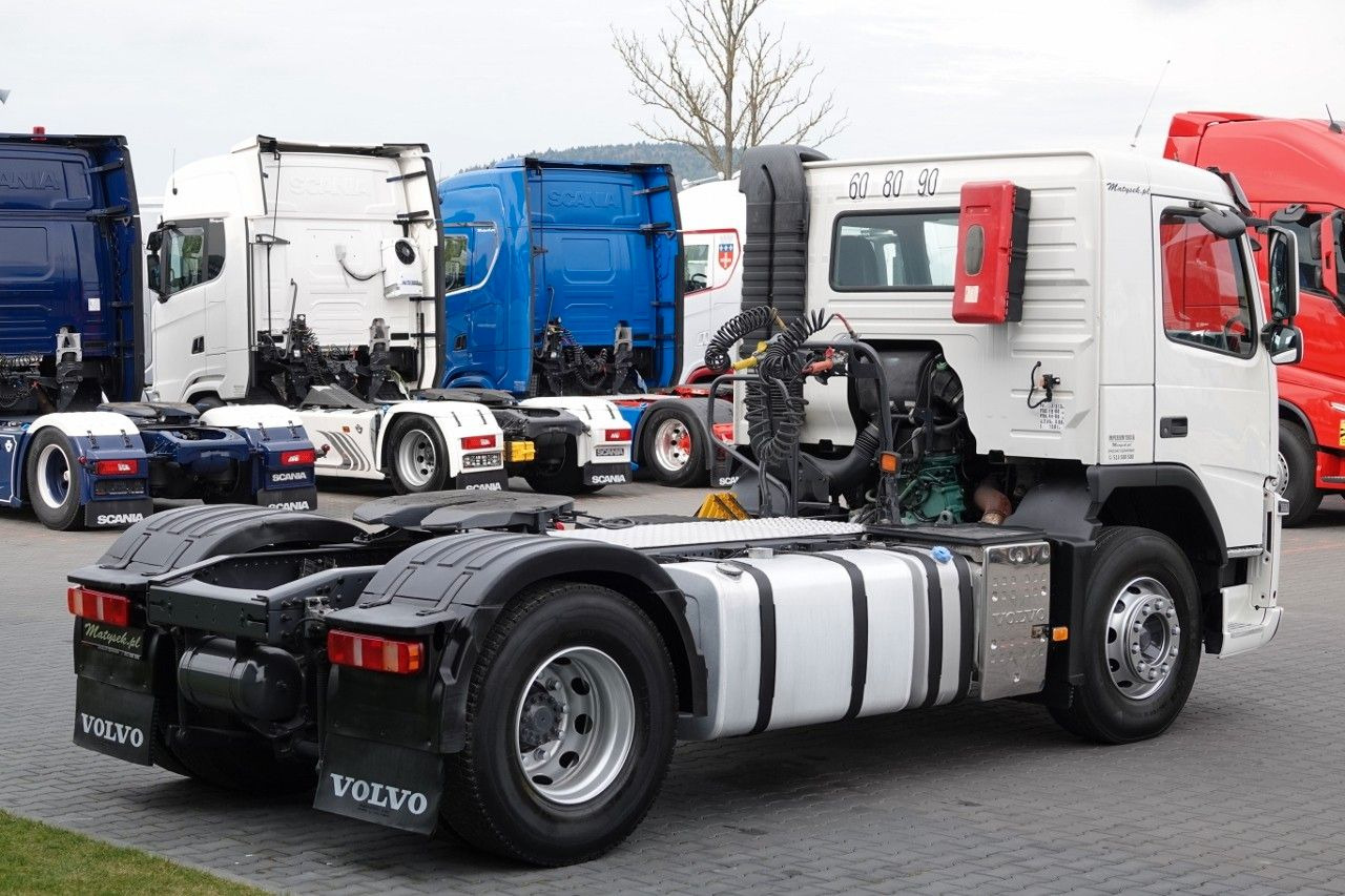 Volvo FM 380 / PEŁNY ADR / MAŁY PRZEBIEG / SPROWADZONY - Trekker: afbeelding 5 Volvo FM 380 / PEŁNY ADR / MAŁY PRZEBIEG / SPROWADZONY - Trekker: afbeelding 5