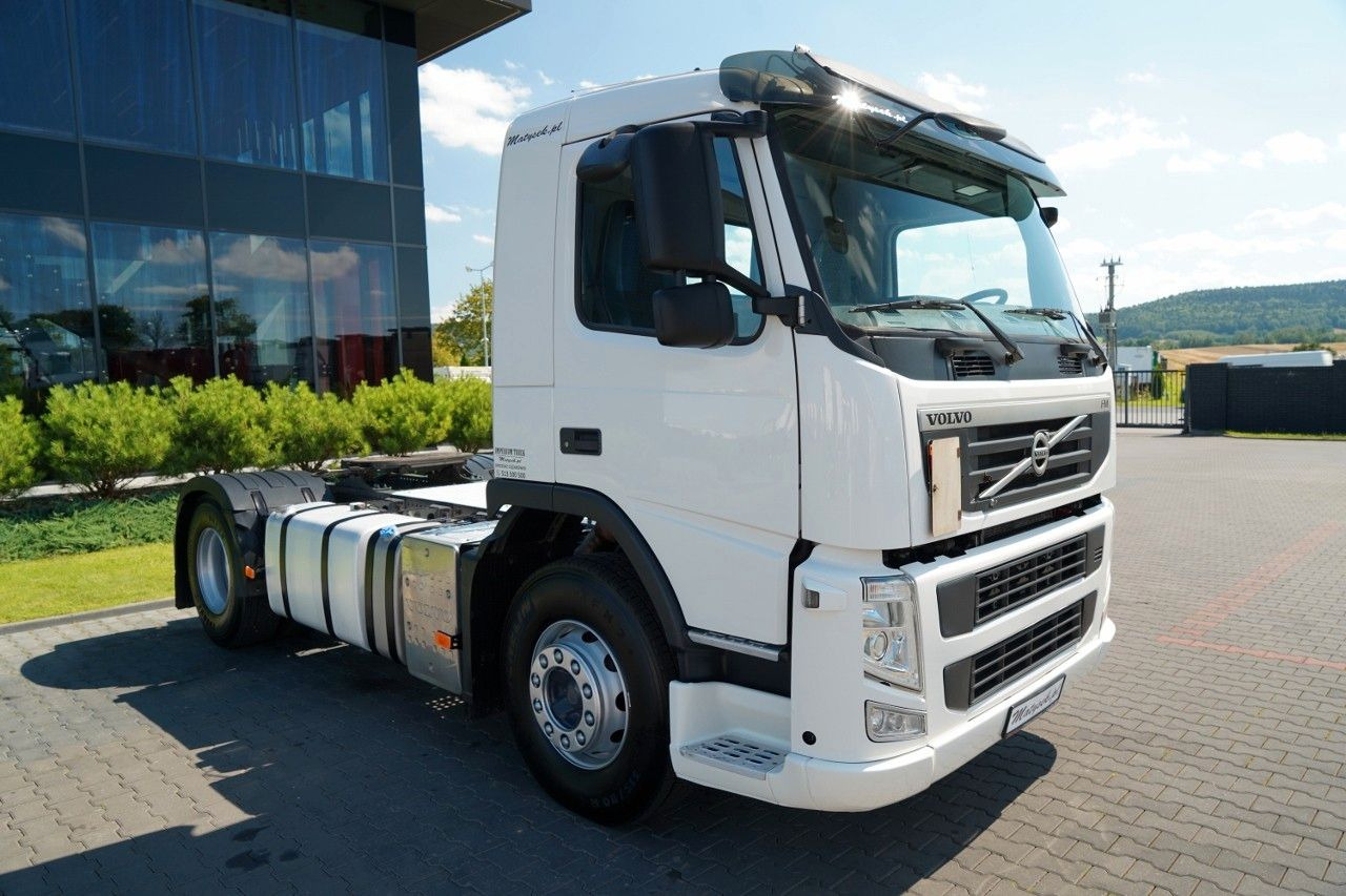 Volvo FM 380 / PEŁNY ADR / NISKA KABINA / DZIENNA KABI - Trekker: afbeelding 2 Volvo FM 380 / PEŁNY ADR / NISKA KABINA / DZIENNA KABI - Trekker: afbeelding 2