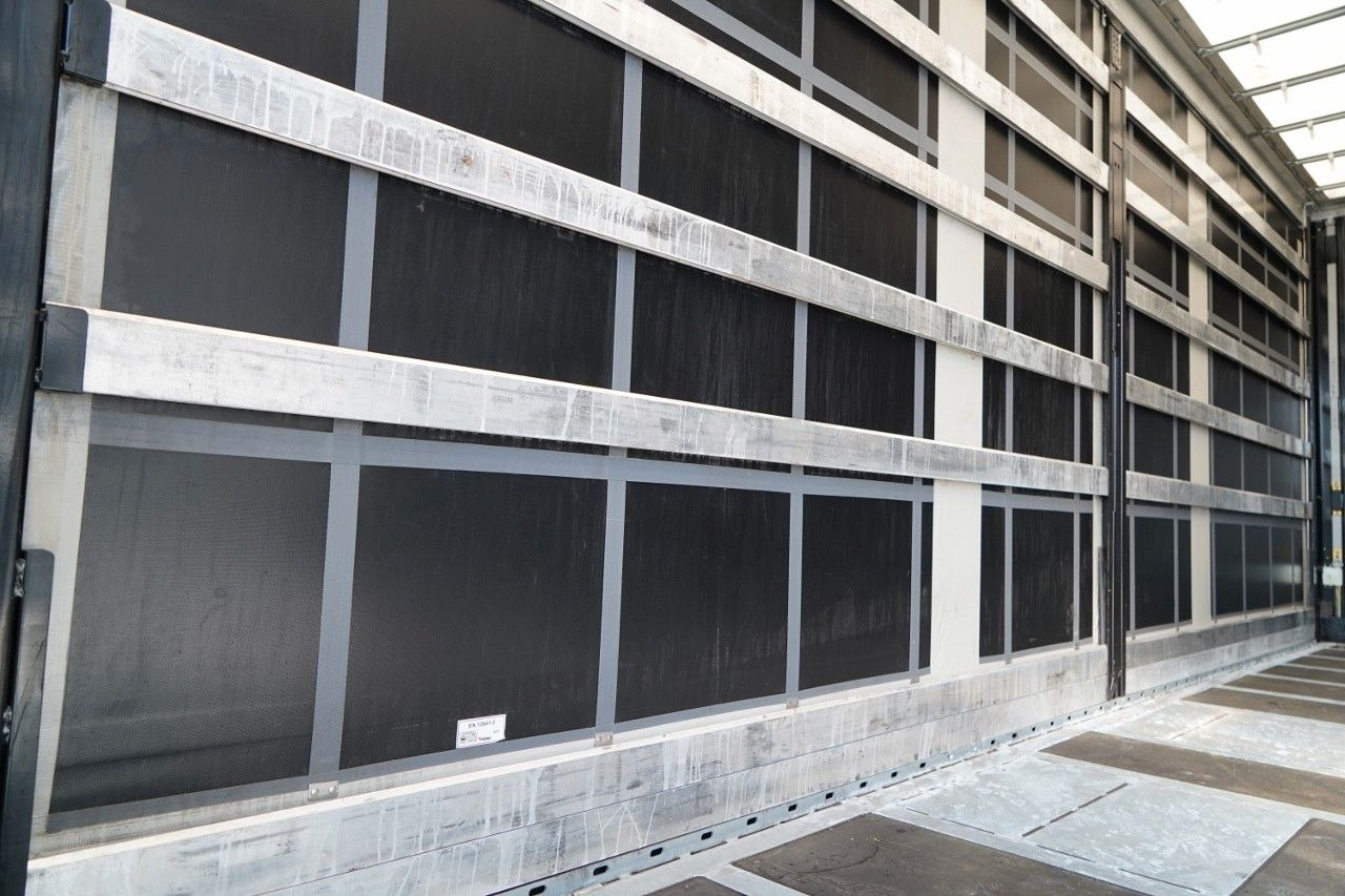 Schuifzeilen vrachtwagen Volvo FH 500 / MEGA / ZESTAW TANDEM PRZEJAZDOWY 120 M3: afbeelding 19 Schuifzeilen vrachtwagen Volvo FH 500 / MEGA / ZESTAW TANDEM PRZEJAZDOWY 120 M3: afbeelding 19