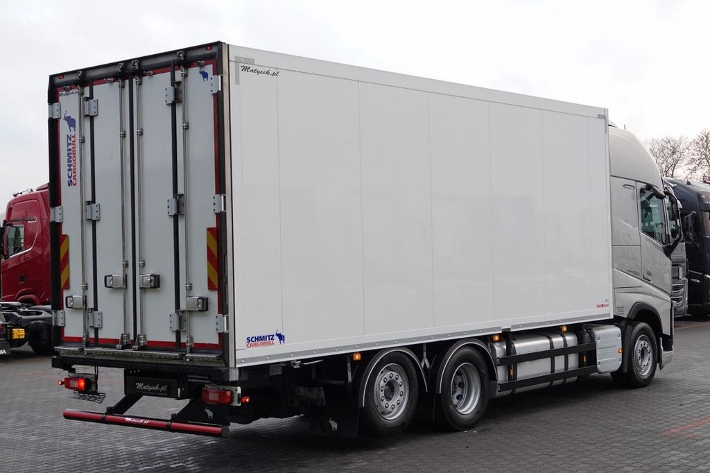 Volvo FH 500 / XXL / 6x2 / CHŁODNIA SCHMITZ - 7,2 M / - Koelwagen vrachtwagen: afbeelding 4 Volvo FH 500 / XXL / 6x2 / CHŁODNIA SCHMITZ - 7,2 M / - Koelwagen vrachtwagen: afbeelding 4