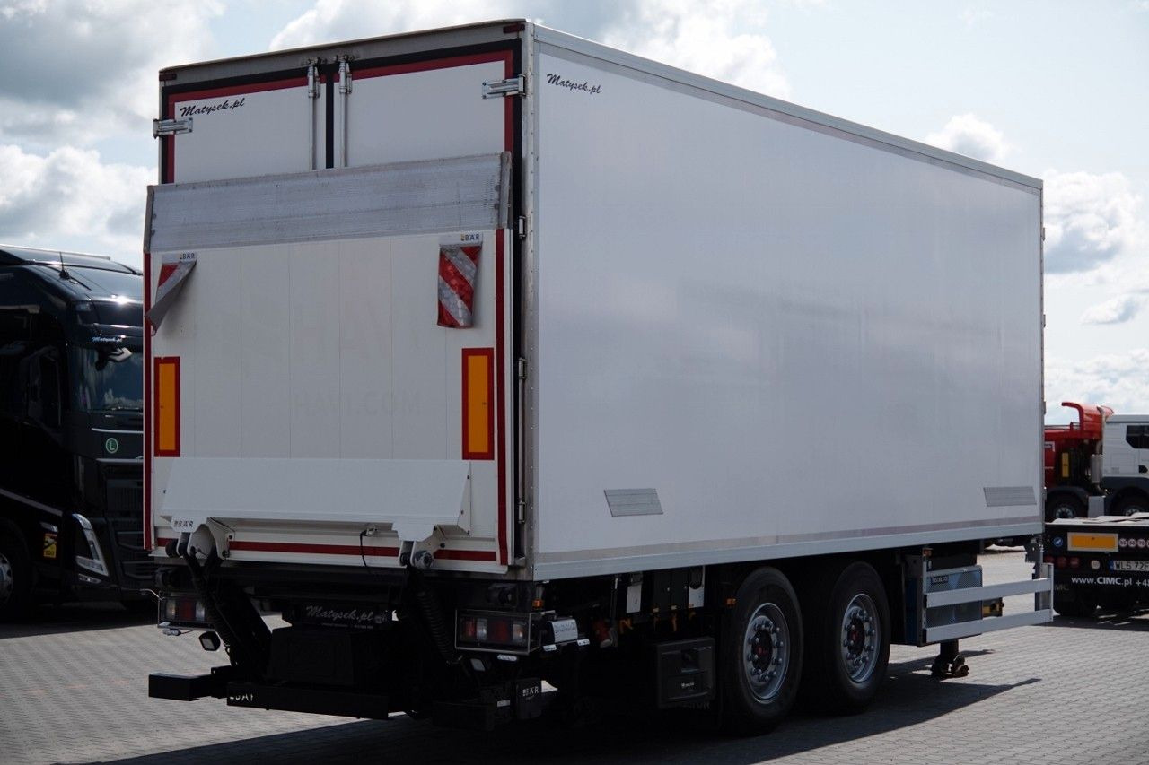 Wielton PRZYCZEPA CHŁODNIA / IGLOOCAR / THERMO KING - FR - Koelwagen aanhangwagen: afbeelding 3 Wielton PRZYCZEPA CHŁODNIA / IGLOOCAR / THERMO KING - FR - Koelwagen aanhangwagen: afbeelding 3