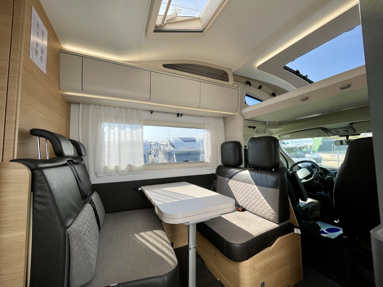 ADRIA - Alkoof camper: afbeelding 5 ADRIA - Alkoof camper: afbeelding 5