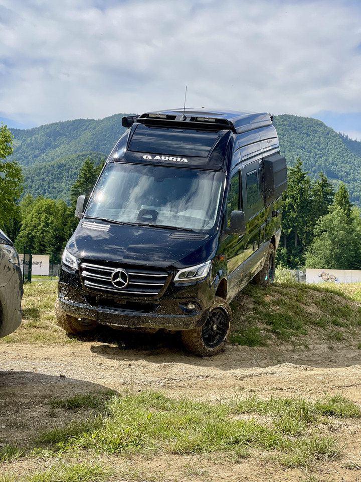 ADRIA Super Twin 600 SP - Buscamper: afbeelding 3 ADRIA Super Twin 600 SP - Buscamper: afbeelding 3