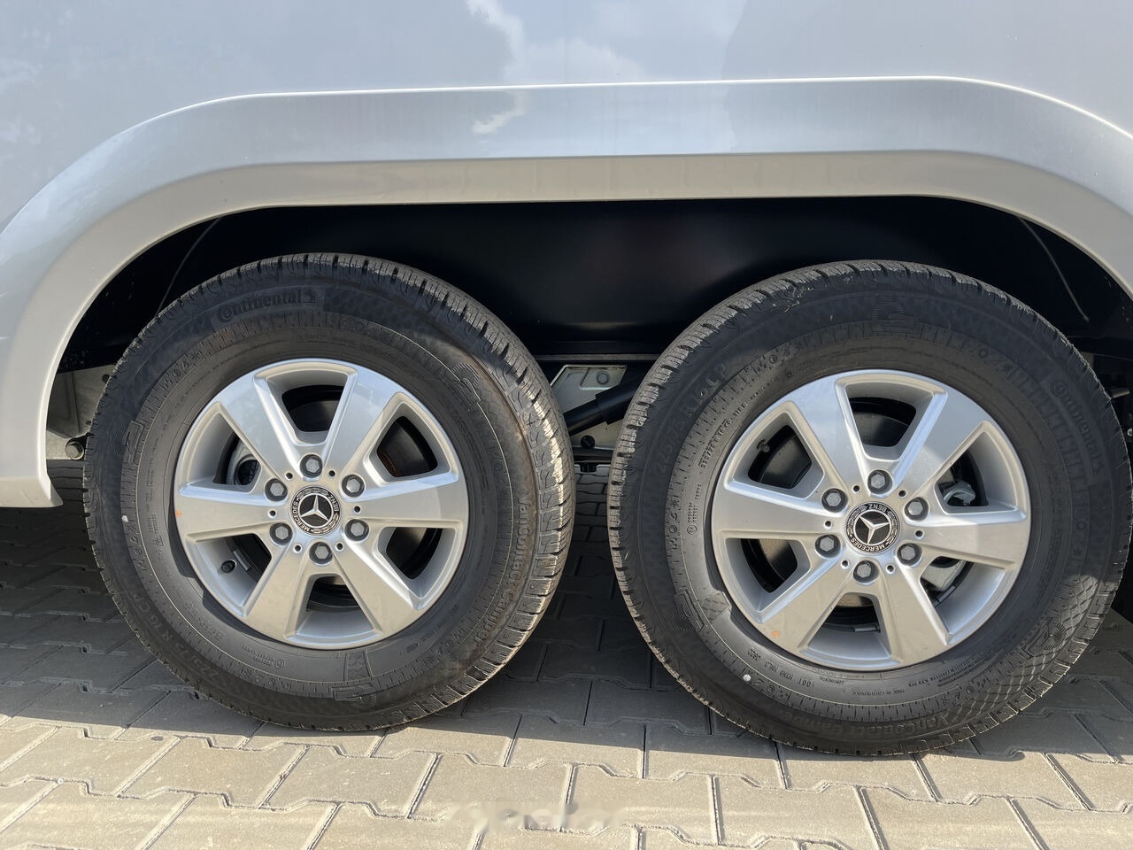 Adria Super Sonic 890LC - Integraal camper: afbeelding 5 Adria Super Sonic 890LC - Integraal camper: afbeelding 5