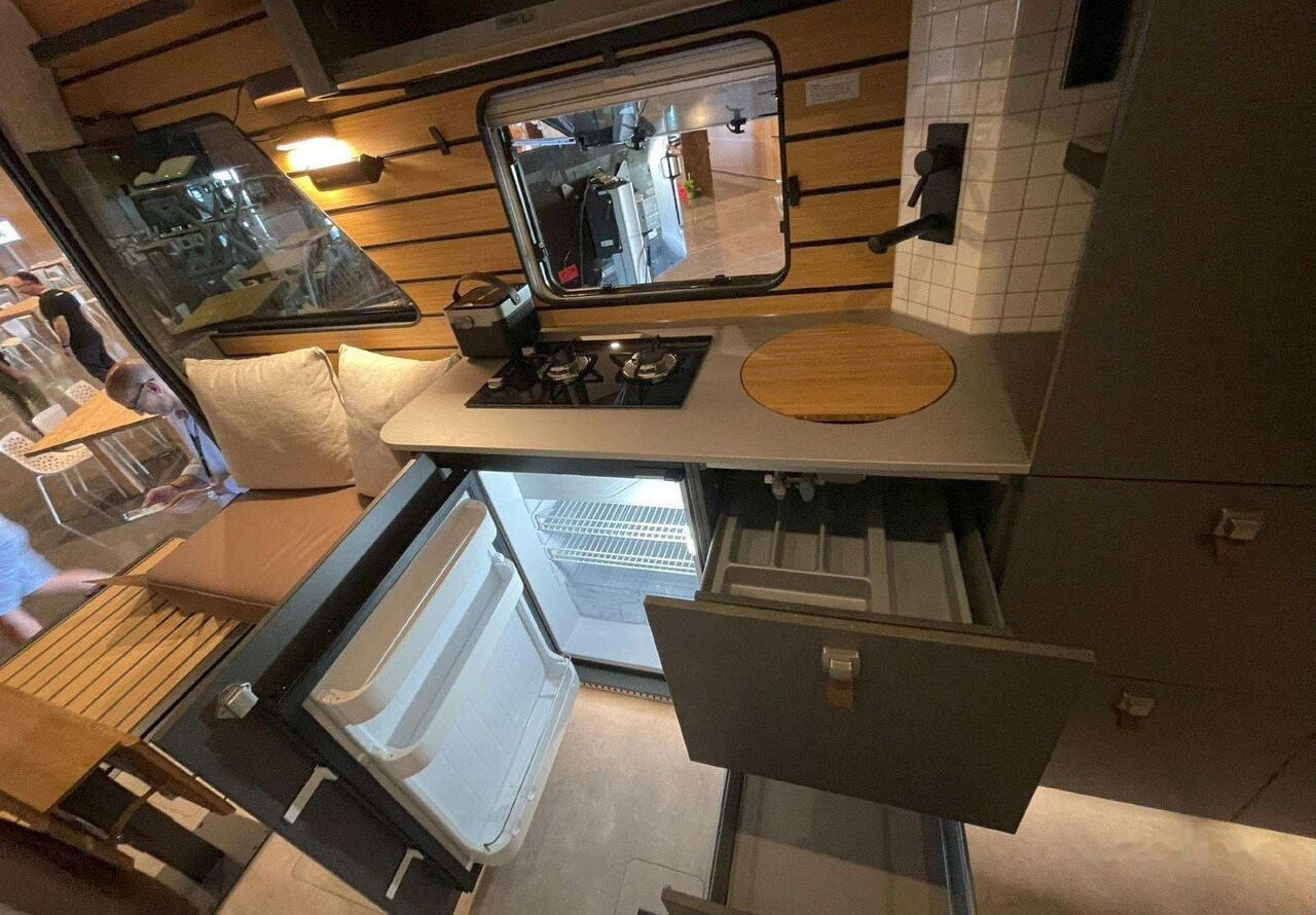 Hymer Venture S - Half integraal camper: afbeelding 5 Hymer Venture S - Half integraal camper: afbeelding 5
