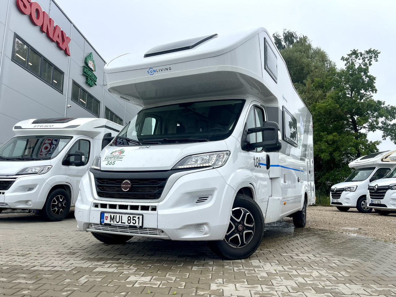 SUN LIVING A 70DK - Alkoof camper: afbeelding 1 SUN LIVING A 70DK - Alkoof camper: afbeelding 1