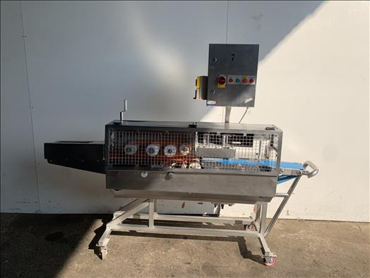 AFT Sandwich cutter - Bakkerijmachine: afbeelding 1 AFT Sandwich cutter - Bakkerijmachine: afbeelding 1