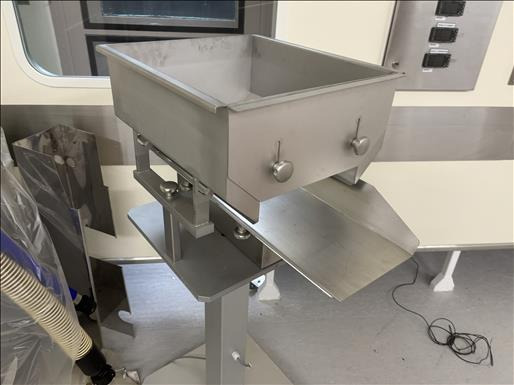 EK SFA35 Vibratory hopper - Voedselverwerkende machine: afbeelding 2 EK SFA35 Vibratory hopper - Voedselverwerkende machine: afbeelding 2