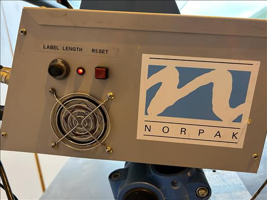Norpak Rover150 label applicator - Verpakkingsmachine: afbeelding 4 Norpak Rover150 label applicator - Verpakkingsmachine: afbeelding 4