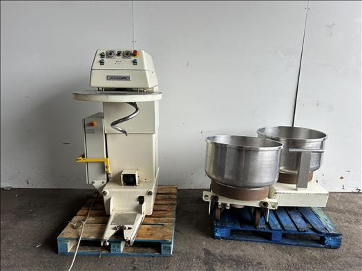 San Cassiano SE80 Spiral mixer - Voedselverwerkende machine: afbeelding 1 San Cassiano SE80 Spiral mixer - Voedselverwerkende machine: afbeelding 1