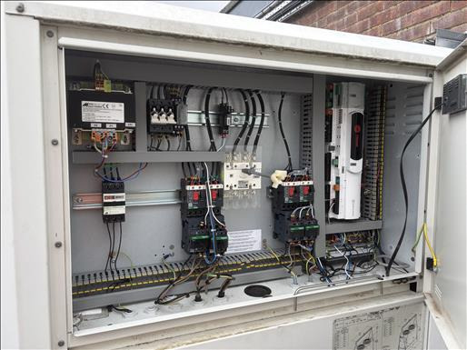 Trane CGAX017SE Air cooled chiller - Voedselverwerkende machine: afbeelding 3 Trane CGAX017SE Air cooled chiller - Voedselverwerkende machine: afbeelding 3