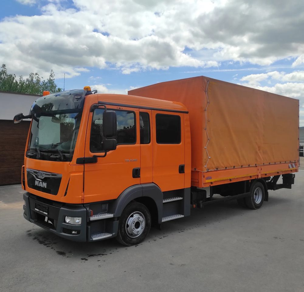 MAN TGL 8.180 DOKA / 6 OSOBOWY /BUTRO-PLANDEKA / - Schuifzeilen vrachtwagen: afbeelding 1 MAN TGL 8.180 DOKA / 6 OSOBOWY /BUTRO-PLANDEKA / - Schuifzeilen vrachtwagen: afbeelding 1