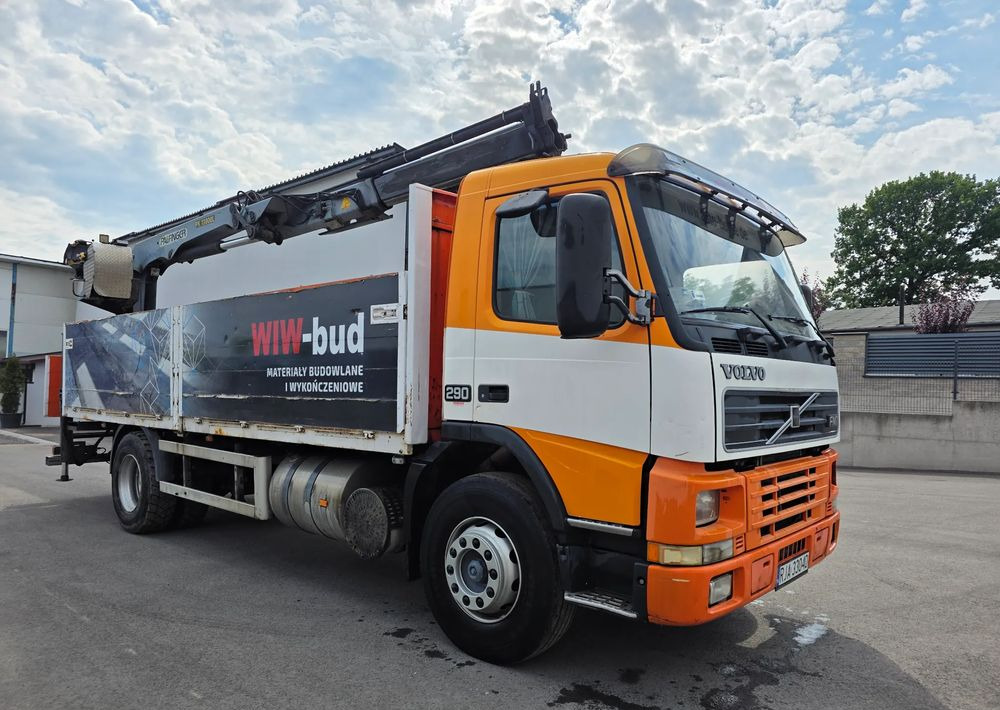 Volvo FM7 - Vrachtwagen met open laadbak, Kraanwagen: afbeelding 2 Volvo FM7 - Vrachtwagen met open laadbak, Kraanwagen: afbeelding 2