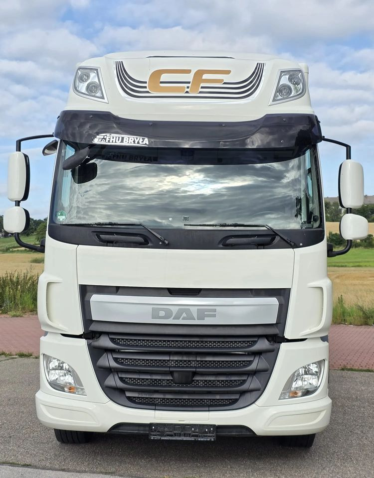 DAF CF 330/10.2017/KONTENER MEBLOWY/IZOTERMA/WINDA/18 PALET/E6/NISKI PRZEBIEG/Z NIEMIEC/JAK NOWY/DUŻY SILNIK 10 837cm3// - Bakwagen: afbeelding 3 DAF CF 330/10.2017/KONTENER MEBLOWY/IZOTERMA/WINDA/18 PALET/E6/NISKI PRZEBIEG/Z NIEMIEC/JAK NOWY/DUŻY SILNIK 10 837cm3// - Bakwagen: afbeelding 3